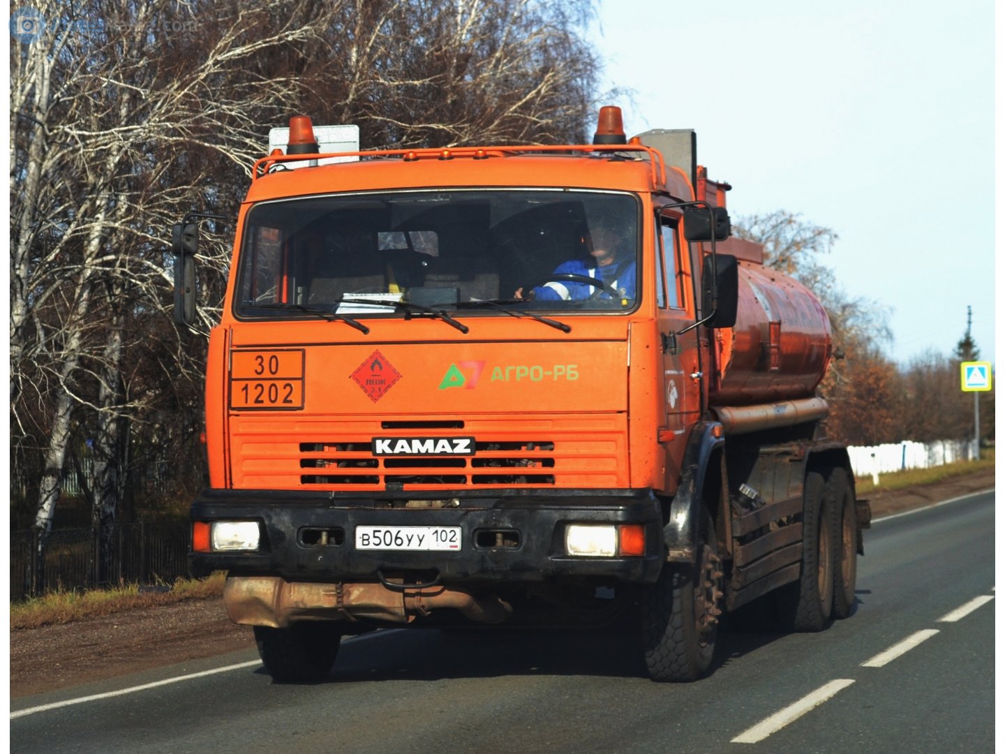 в 506 уу 102, KamAZ 