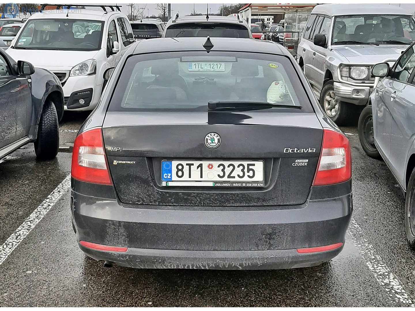 8T1 3235, Skoda Octavia 2nd gen Liftback (A5/1Z3), 2004–2008 (2010–2012 Tour)
