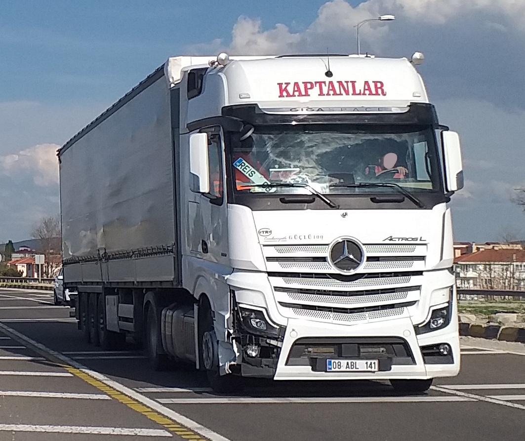 08 ABL 141, Mercedes-Benz Actros 3rd gen (MP4/MP5), 2011–