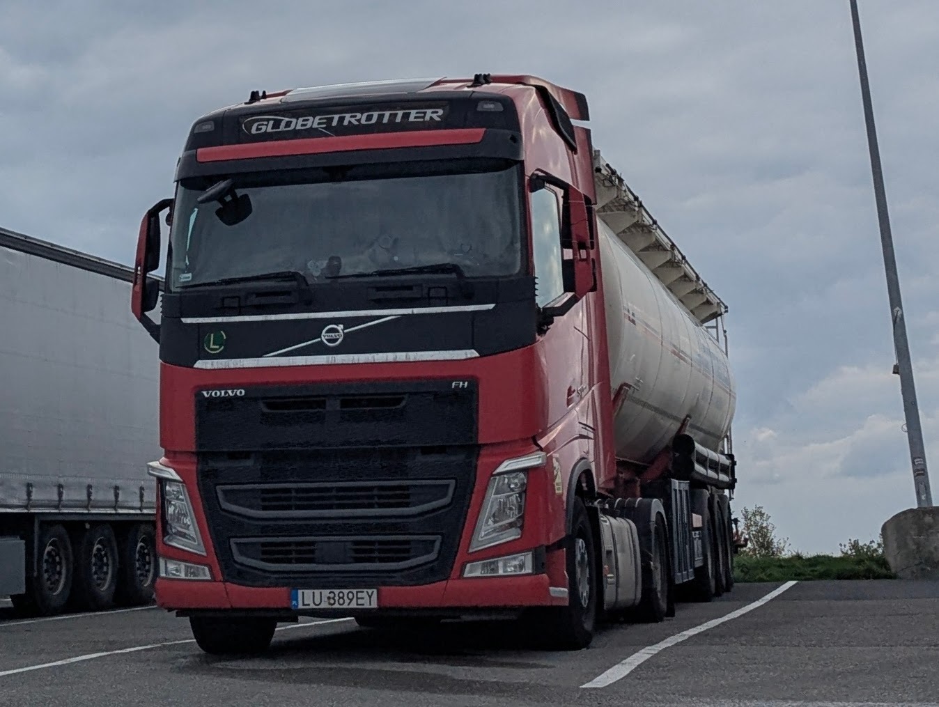 LU 889EY, Volvo FH 3rd gen, 2012–2020