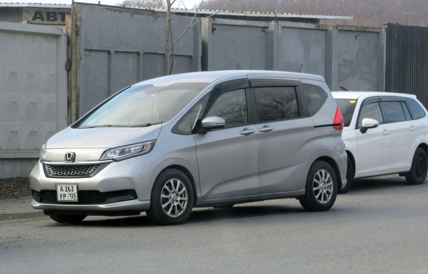 а 263 ур 125, Honda Freed 2nd gen (GB3/GB4/GP3), 2016–