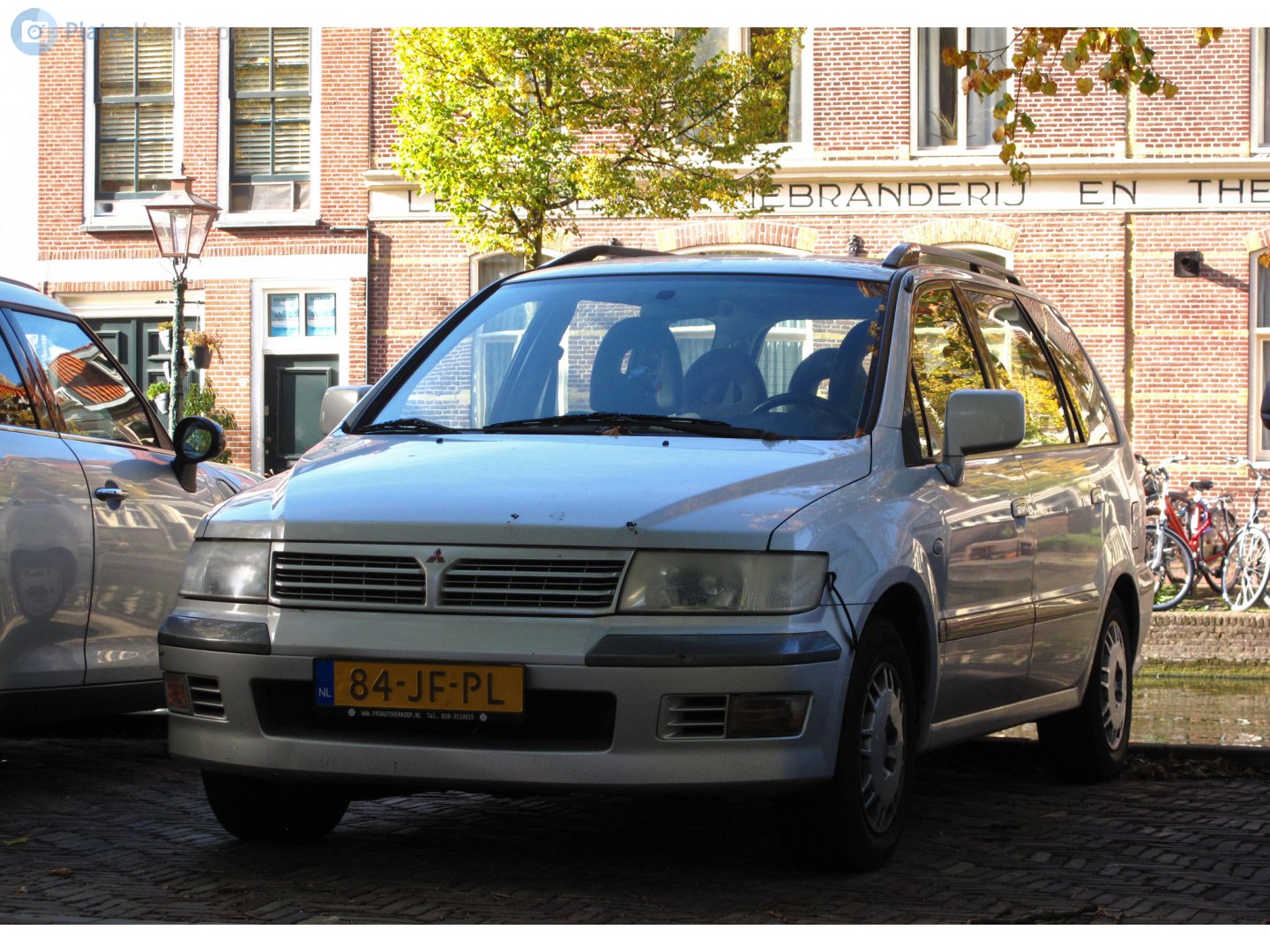 84-JF-PL, Mitsubishi Space Wagon 3rd gen (N50), 1997–2003