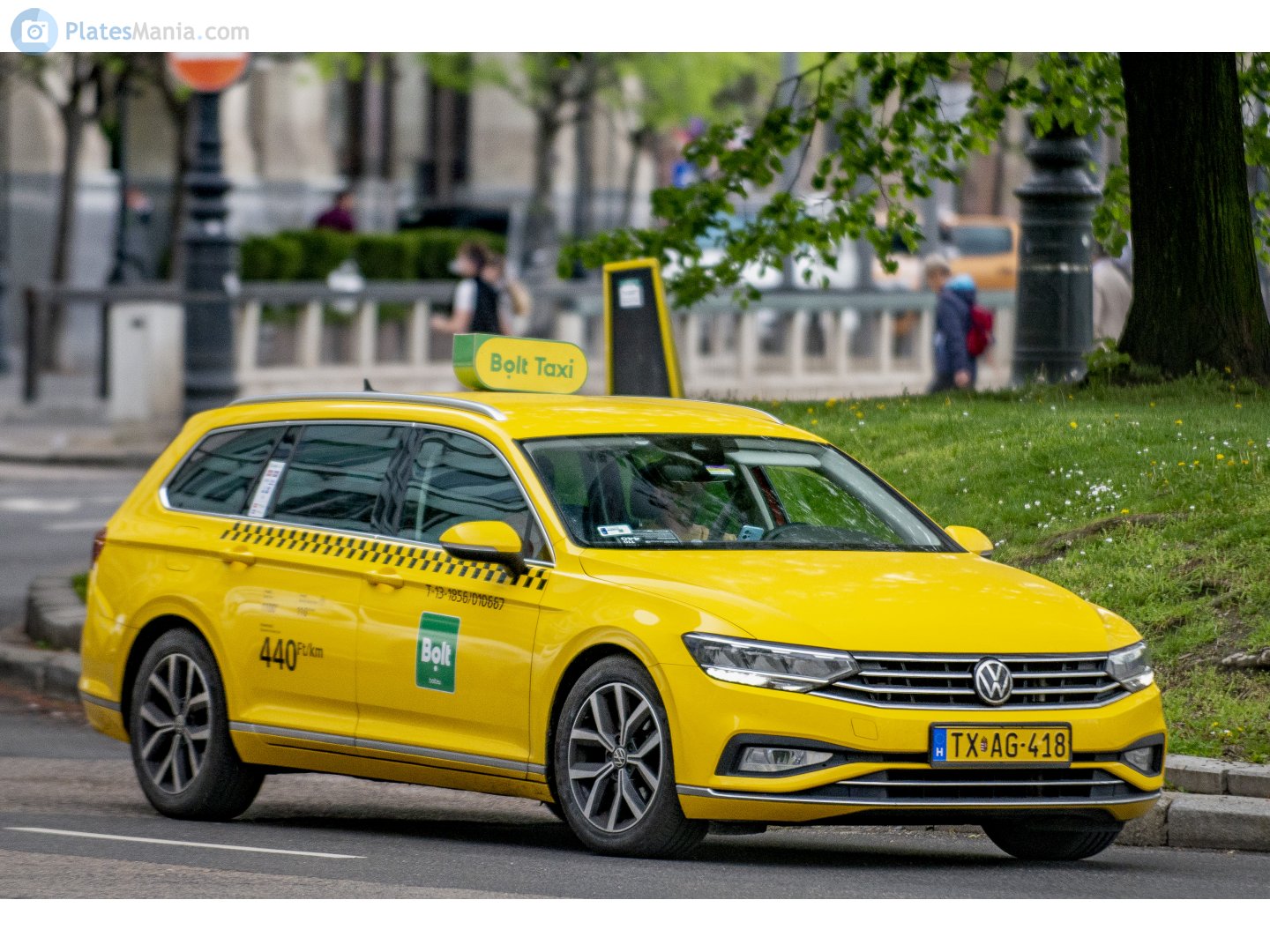 TX AG-418, Volkswagen Passat 8th gen Variant (B8; 3G), 2015–2023