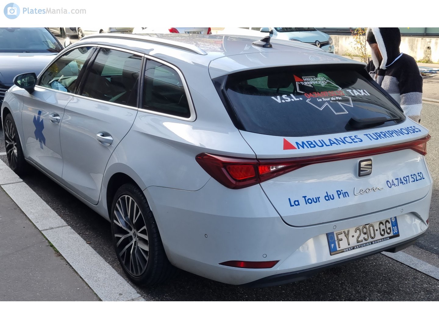 FY-290-GG, SEAT León 4th gen SportsTourer (KL8), 2020–
