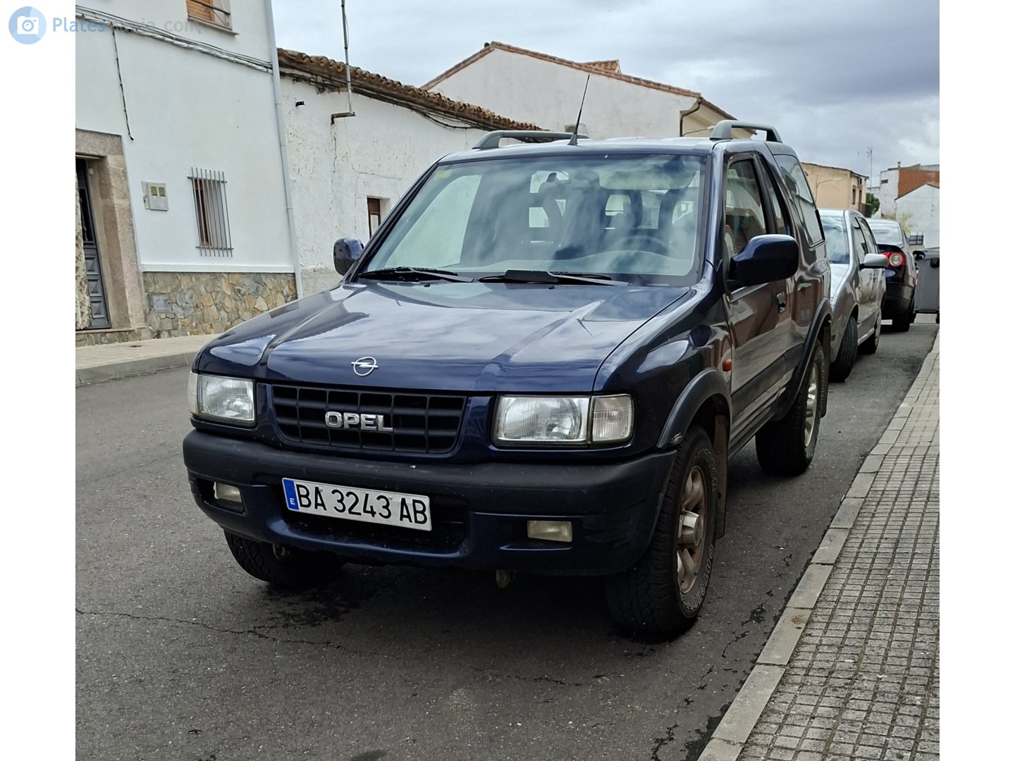 BA 3243 AB, Opel Frontera 2nd gen Sport 3-door SUV (B; U99), 1998–2003
