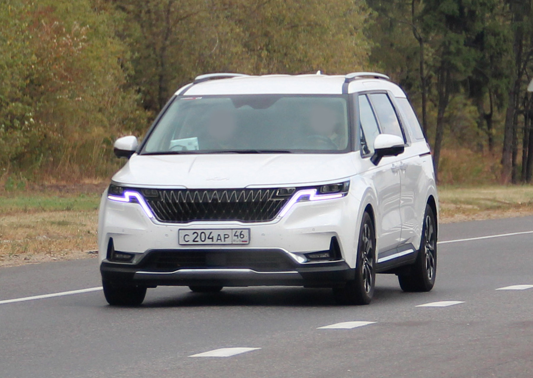 с 204 ар 46, Kia Carnival 