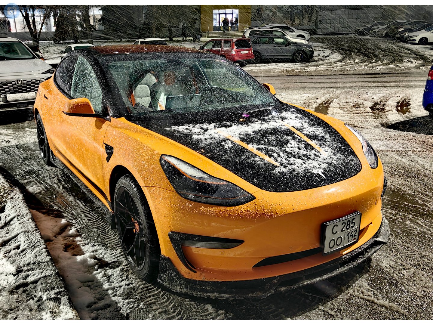 с 285 оо 142, Tesla Model 3 1st gen (5YJ3), 2017–2023