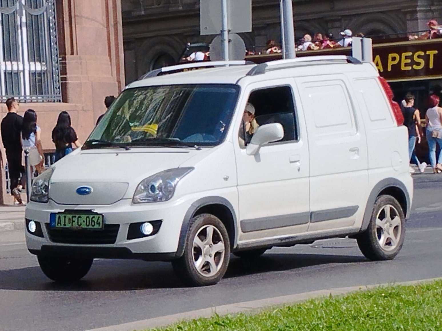 AI FC-064, Cenntro Logistar 