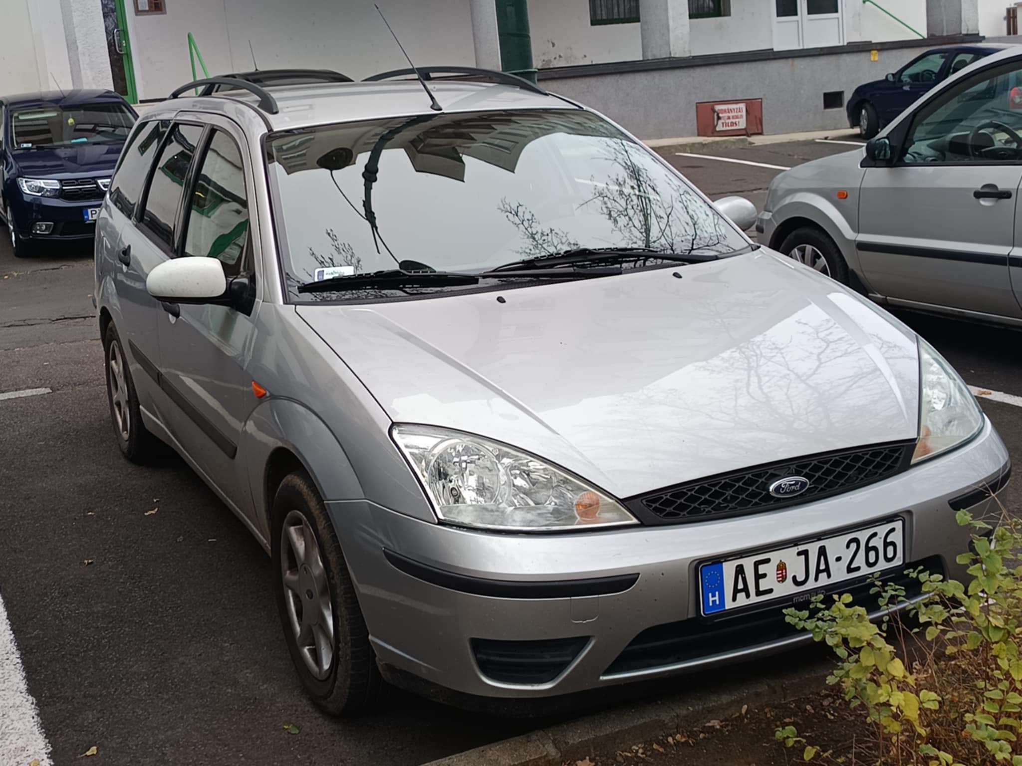 AE JA-266, Ford Focus 1st gen Turnier Wagon (DNW; C170), 1998–2005