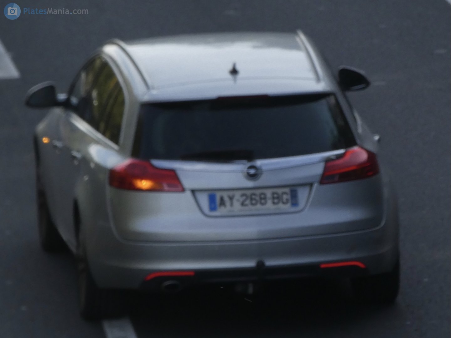 AY-268-BG, Opel Insignia 1st gen Sports Tourer (A; G09), 2008–2013