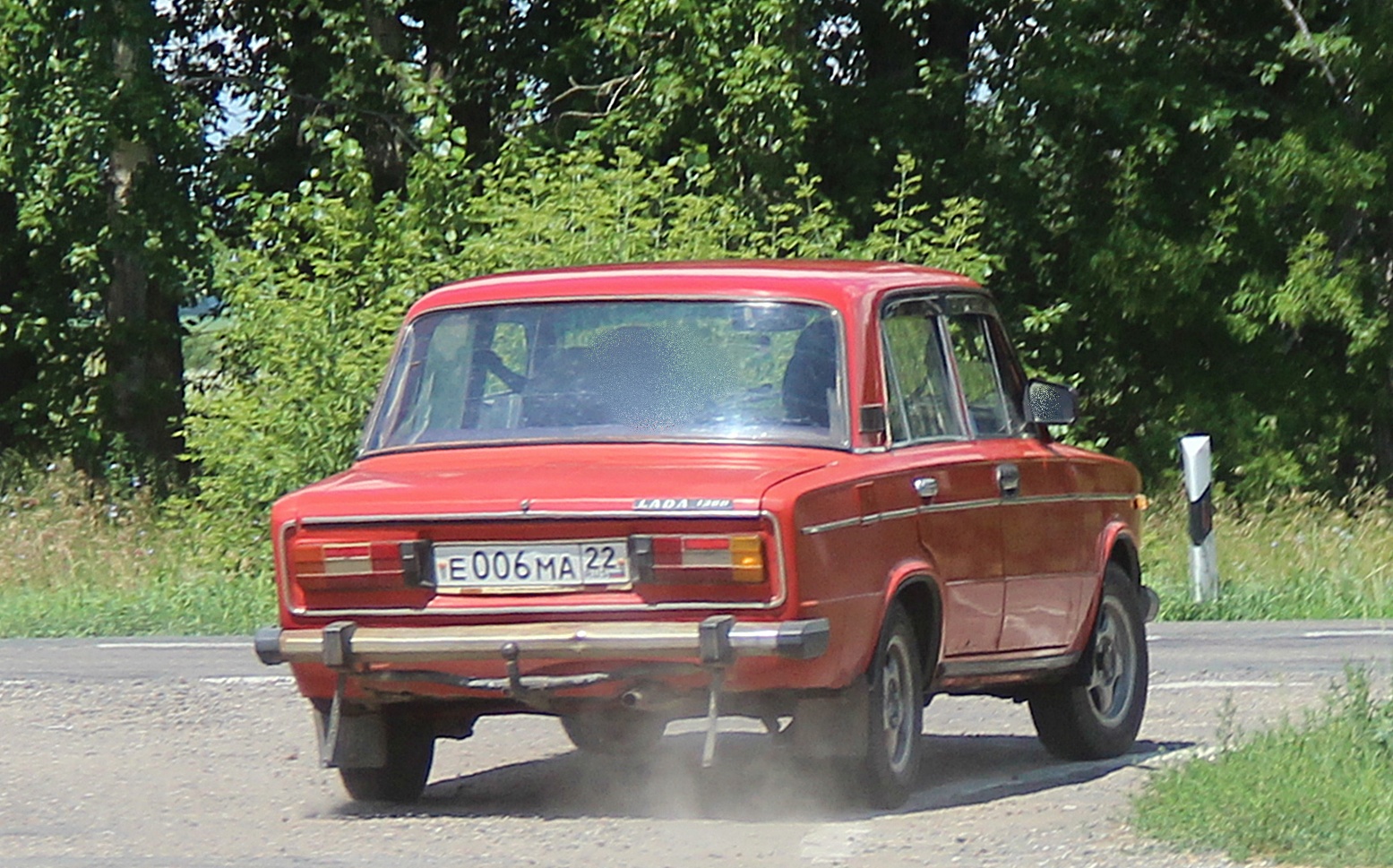 е 006 ма 22, Lada (VAZ) 2106 Жигули (1300/ 1500 /1600), 1976–2006