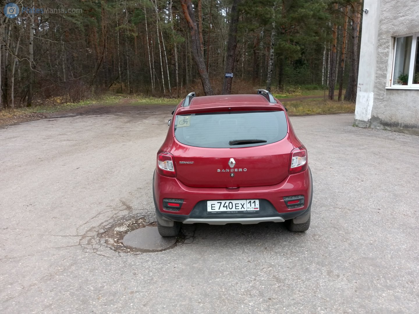 е 740 ех 11, Renault Sandero 2nd gen Stepway (B52), 2013­–