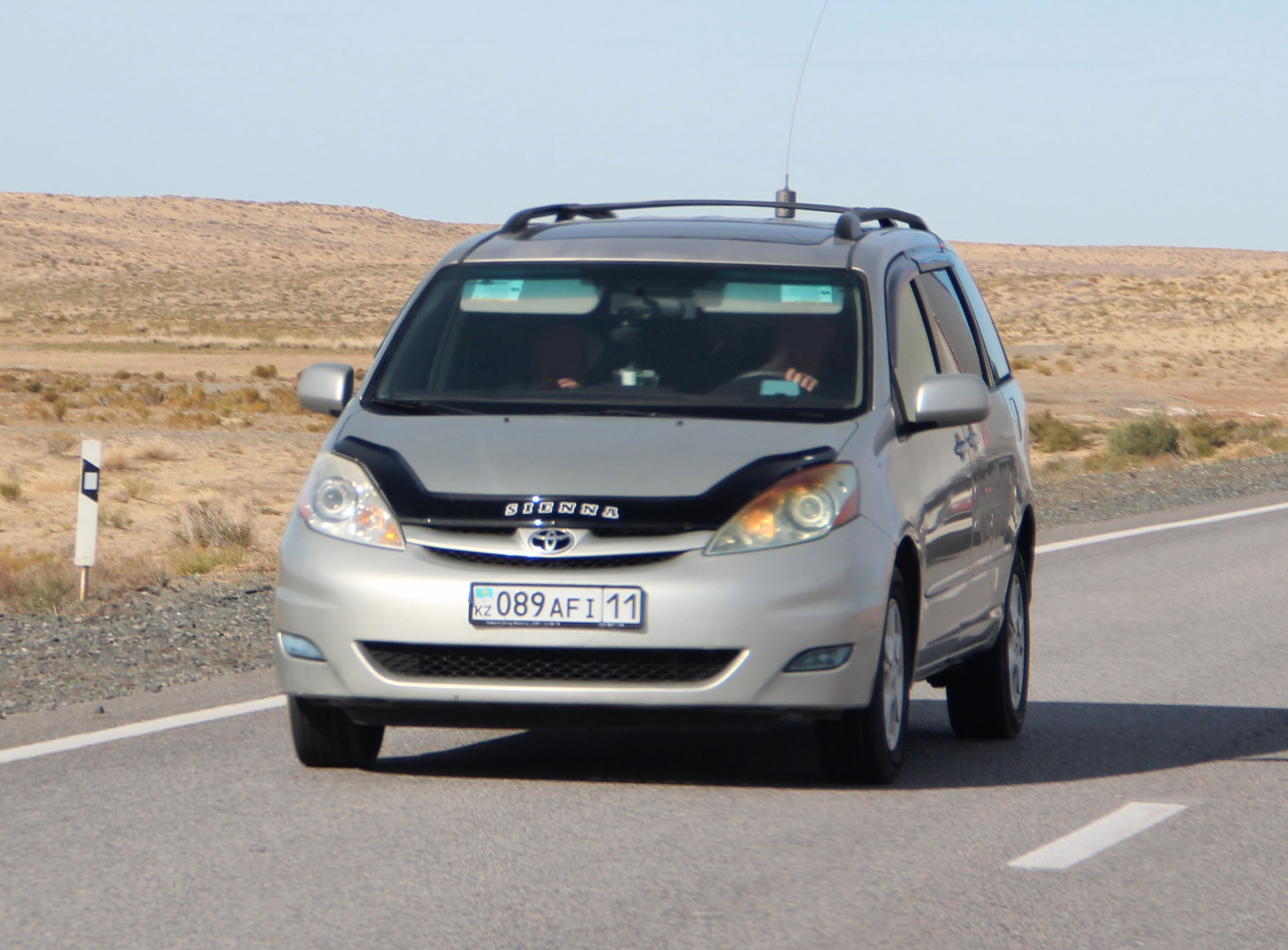 089 AFI 11, Toyota Sienna 