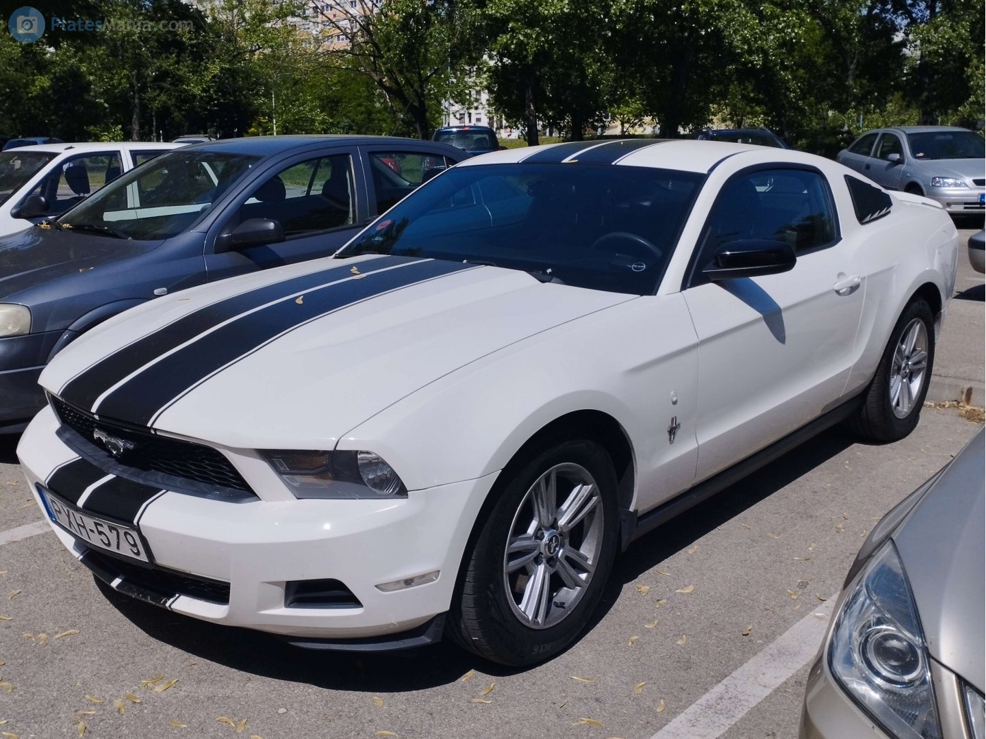 PXH-579, Ford Mustang 5th gen 2-door Coupé (S197), 1st facelift, 2009–2012