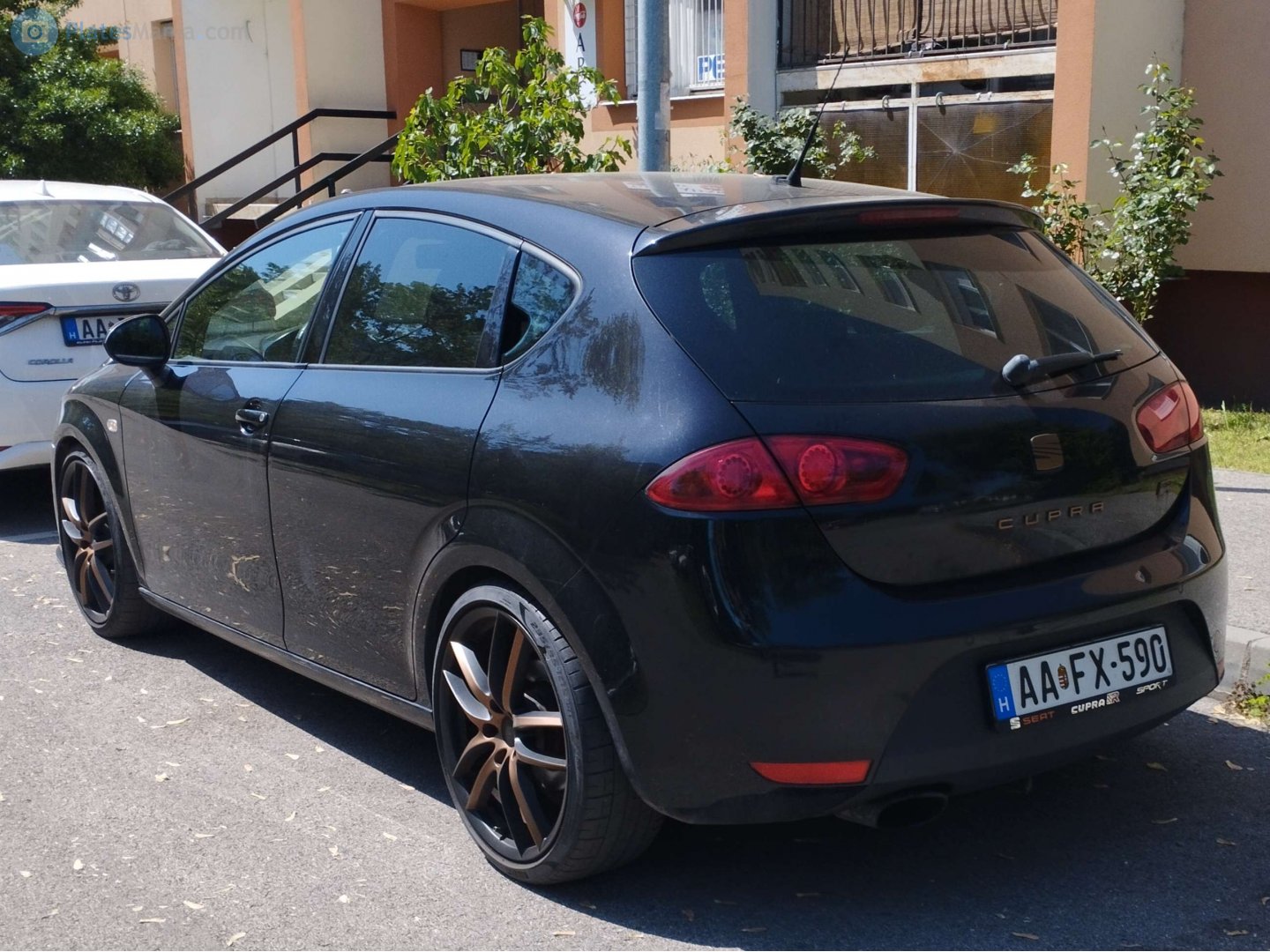 AA FX-590, SEAT León 2nd gen (1P1), 2005–2012