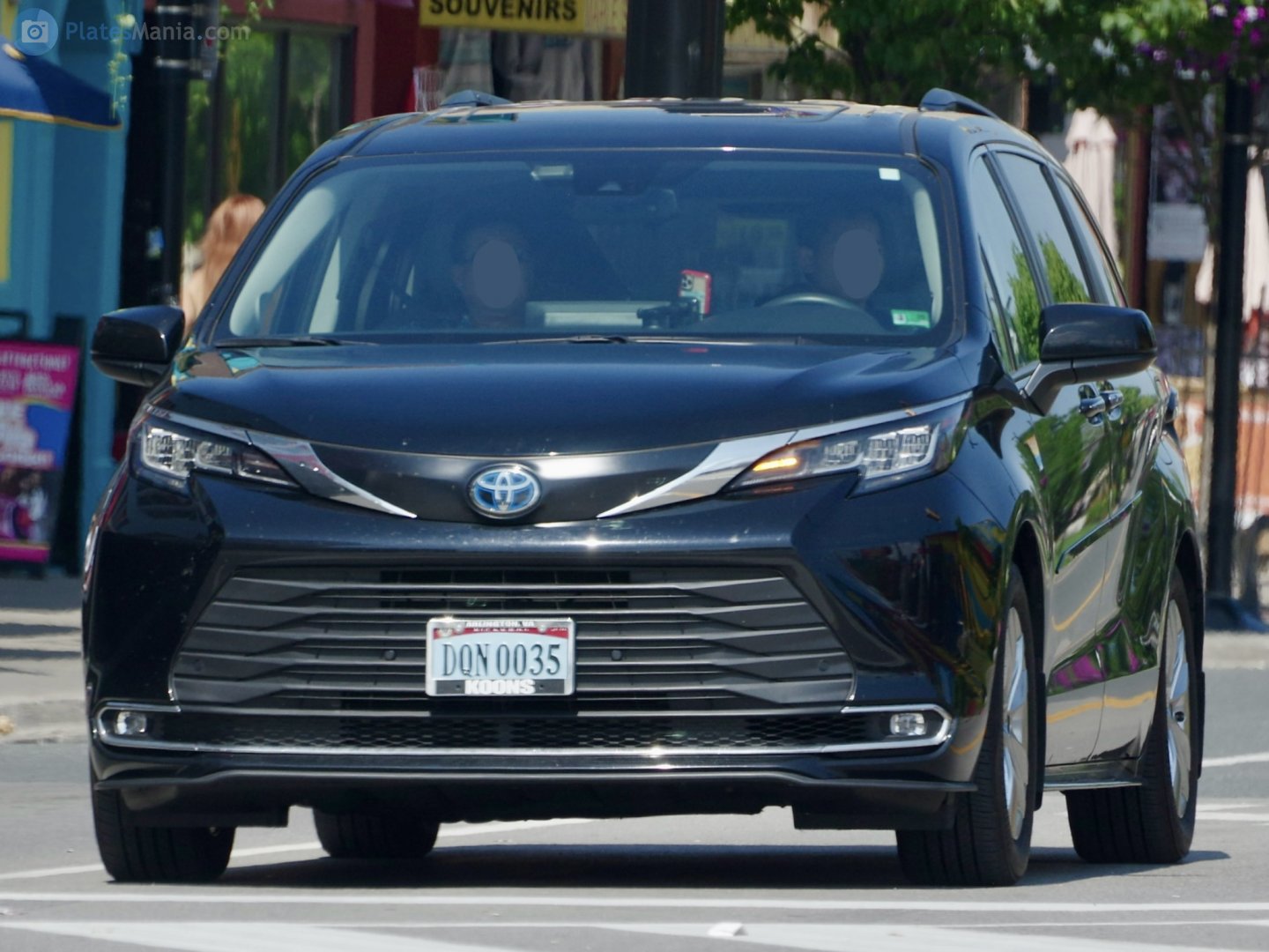 DQN 0035, Toyota Sienna 4th gen (XL40), 2020–