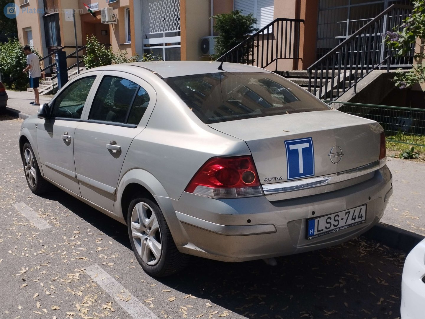 LSS-744, Opel Astra 3rd gen Sedan (H; A04), 2007–2014