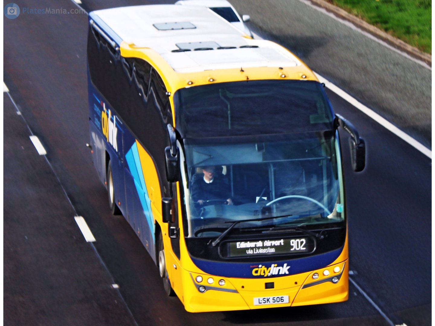 LSK506, Plaxton Elite 