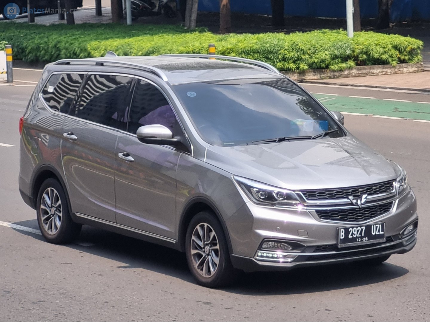 B 2927 UZL, Wuling Cortez 