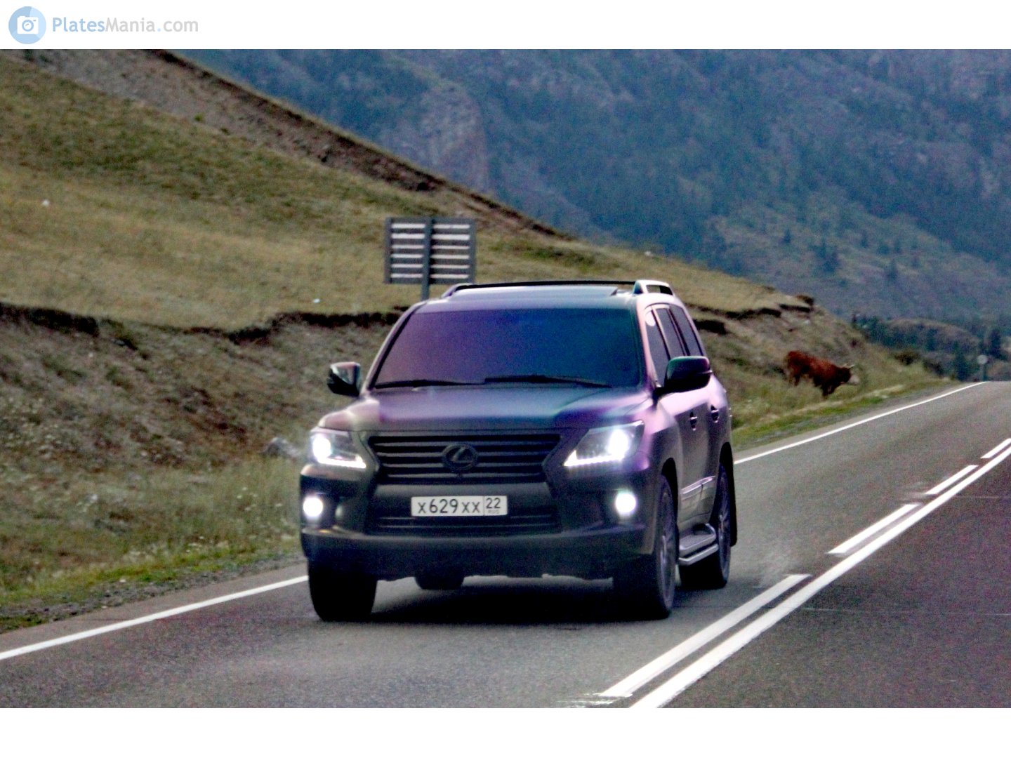 х 629 хх 22, Lexus LX 3rd gen (J200), 1st facelift, 2012–2015