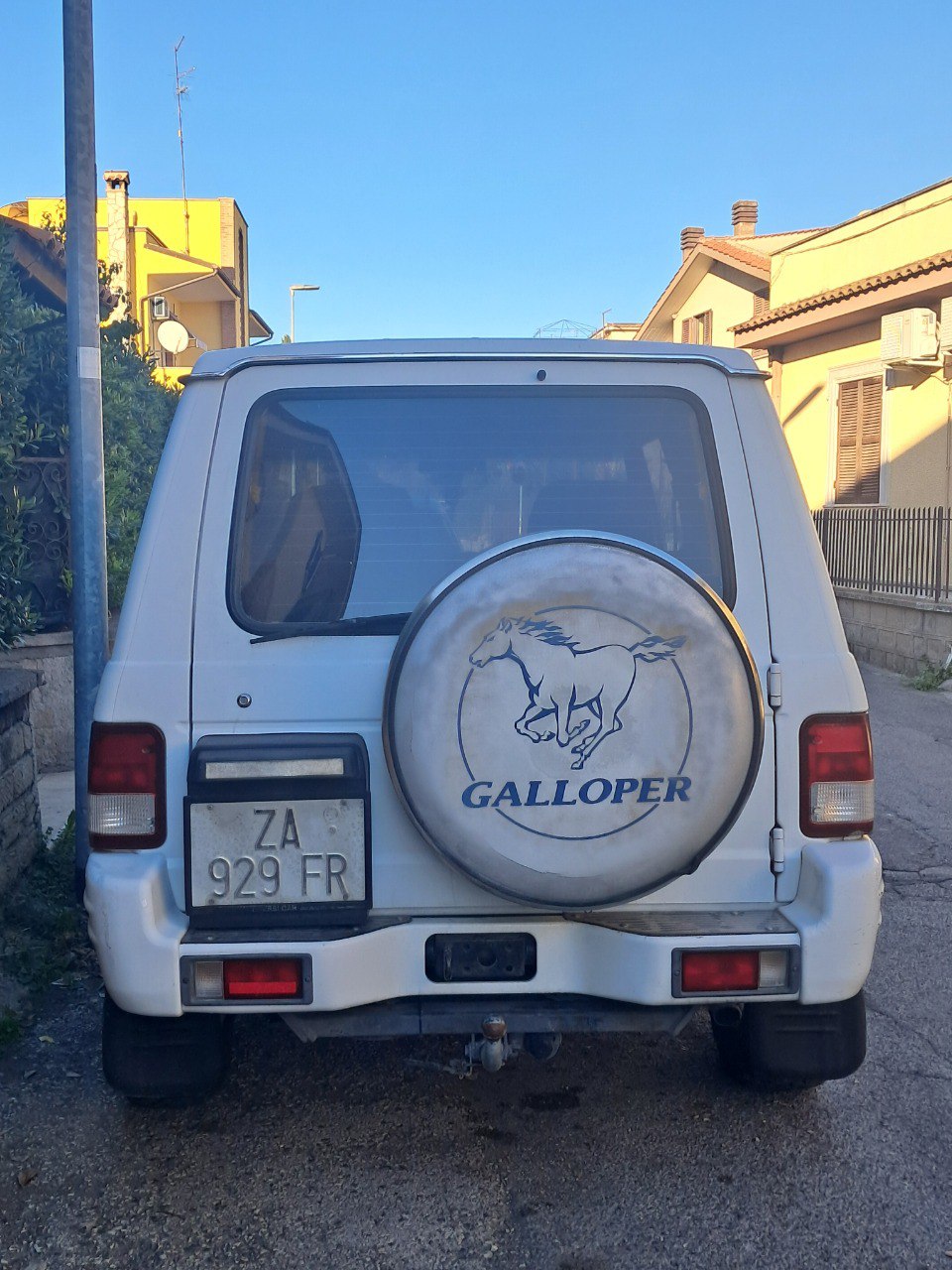 ZA 929 FR, Hyundai Galloper 1st gen 3-door SUV (L040), 1991–1997