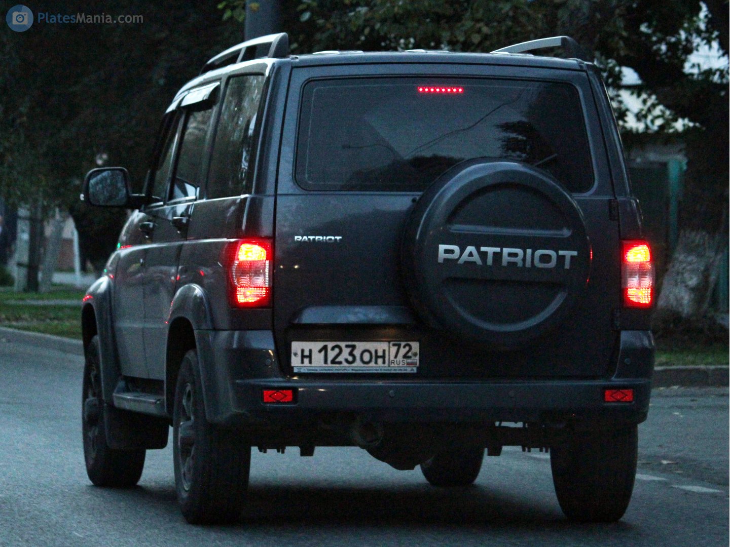 н 123 он 72, UAZ 3163 Patriot 1st gen, facelift, 2014­–