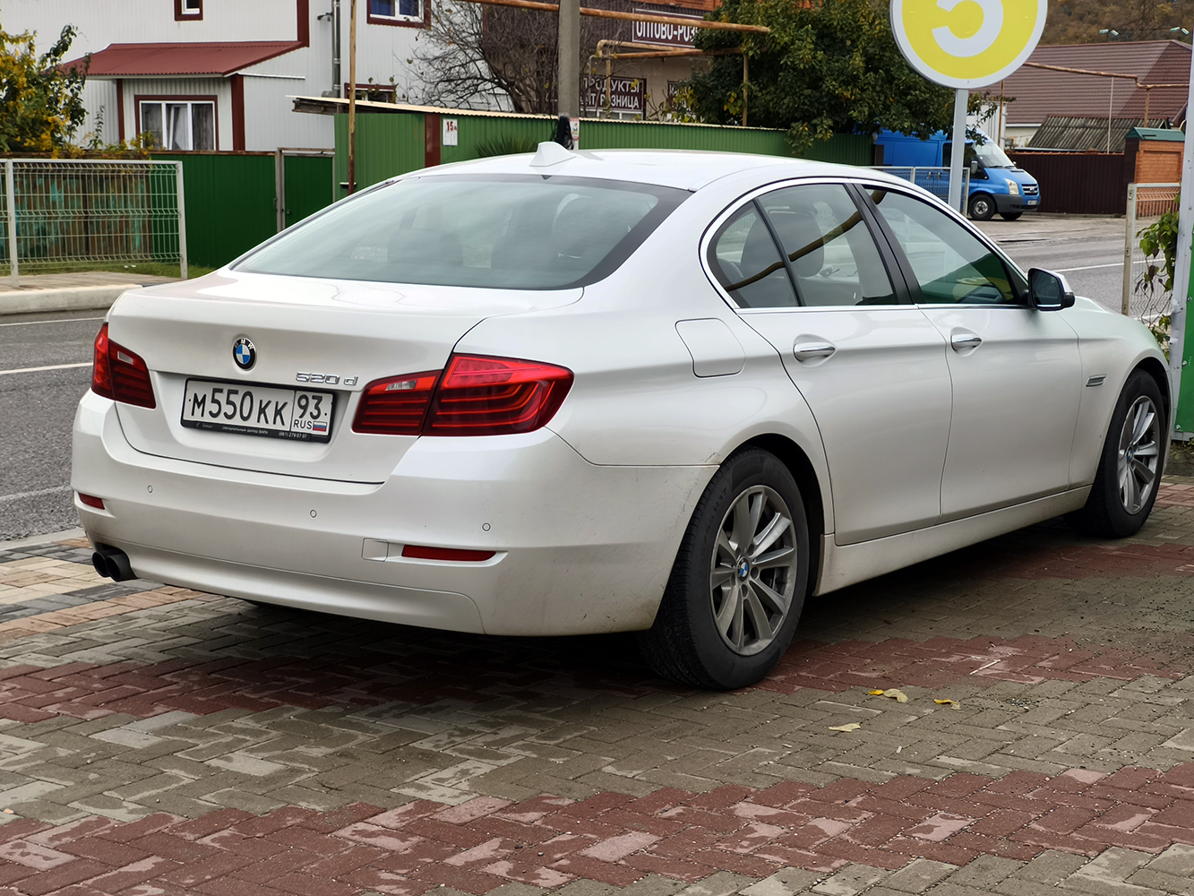 м 550 кк 93, BMW 5 Series 6th gen Sedan (F10/F18), 2010–2017