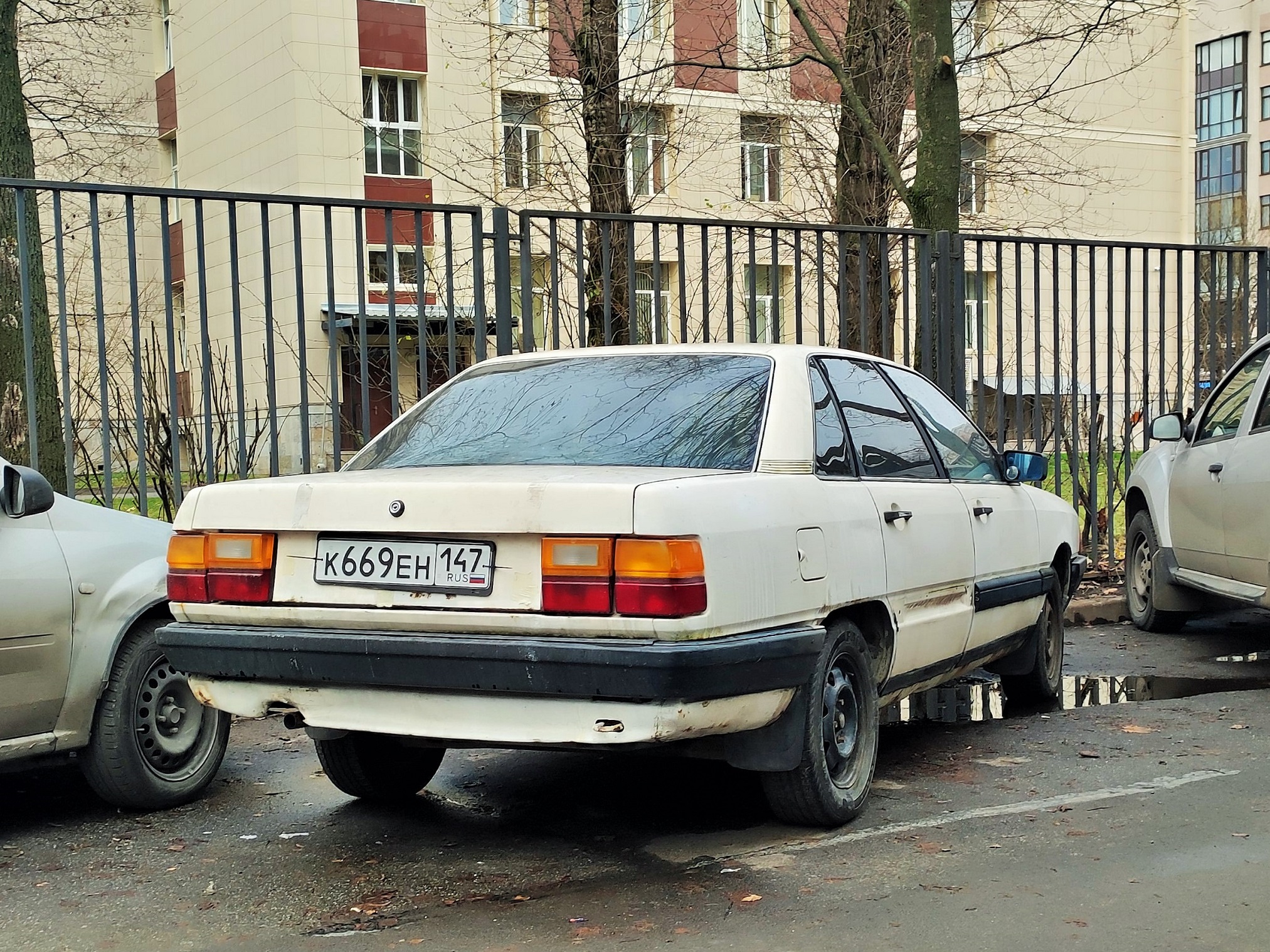 к 669 ен 147, Audi 100 3rd gen Sedan (C3/44), 1982–1991