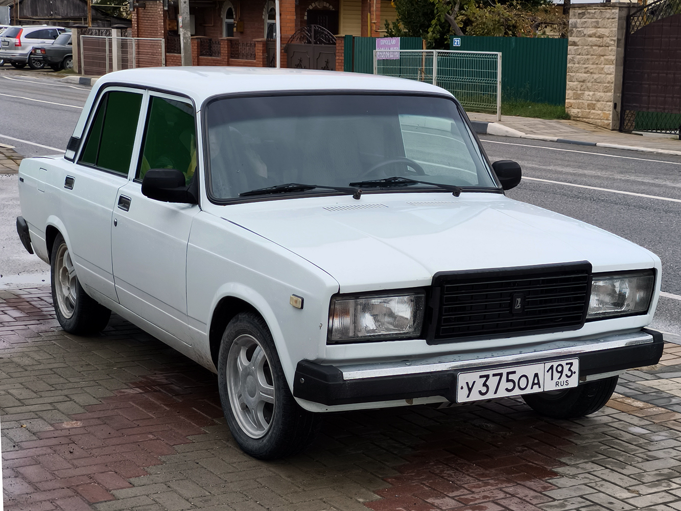 у 375 оа 193, Lada (VAZ) 2107 Жигули (Nova / Riva / Signet / 1500), 1982–2014