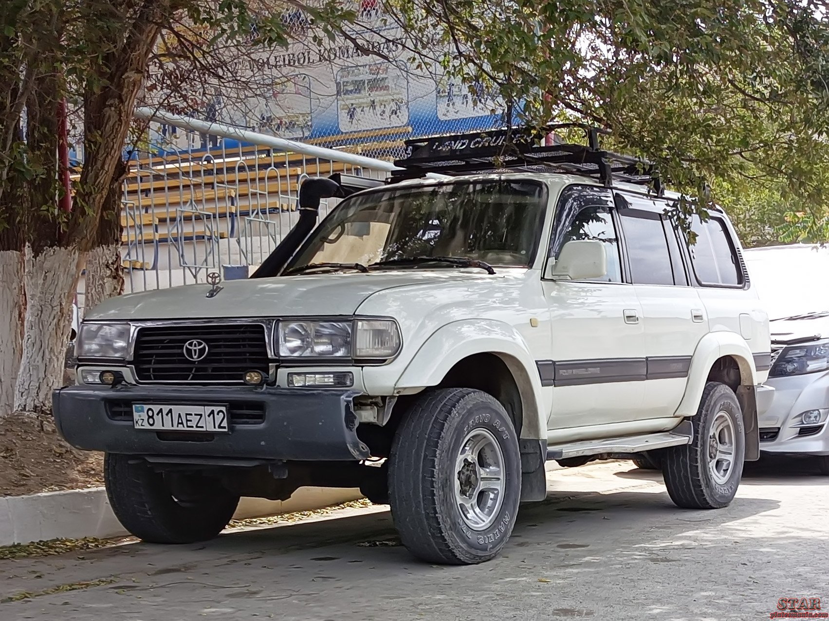 811 AEZ 12, Toyota Land Cruiser 80 (J80), 1989–1997