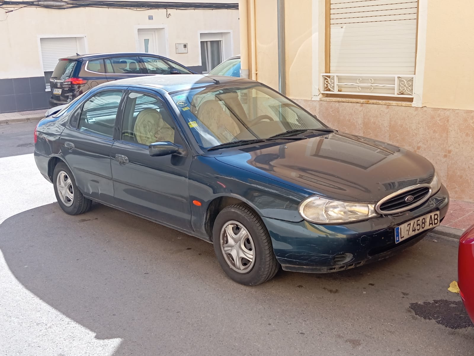 L 7458 AB, Ford Mondeo 1st gen Sedan/Liftback (Mk2; CDW162), facelift, 1996–2000