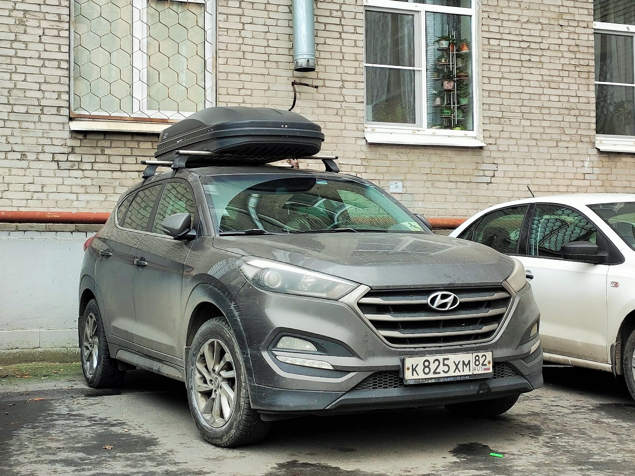 к 825 хм 82, Hyundai Tucson 3rd gen (TL), 2015–2018 (–2023 for LATAM-market)