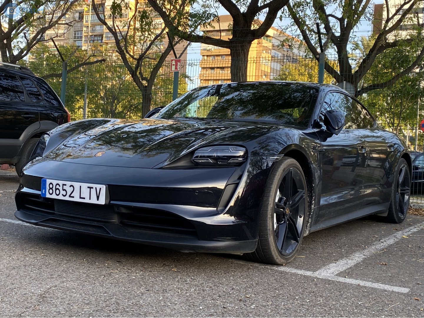 8652 LTV, Porsche Taycan 1st gen Sedan (9J1), 2019–2024