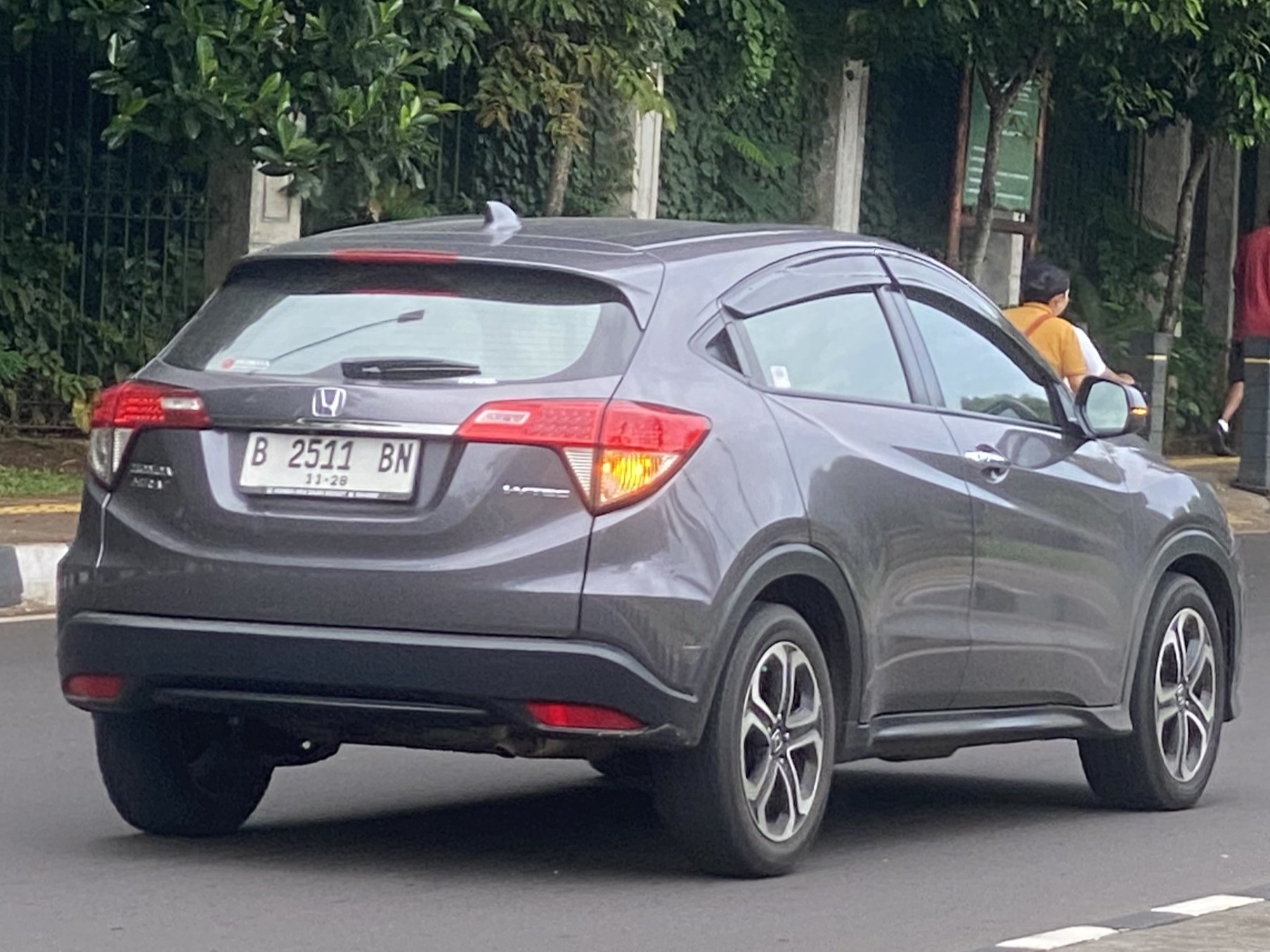 B 2511 BN, Honda HR-V 2nd gen (RU), 2014–2021