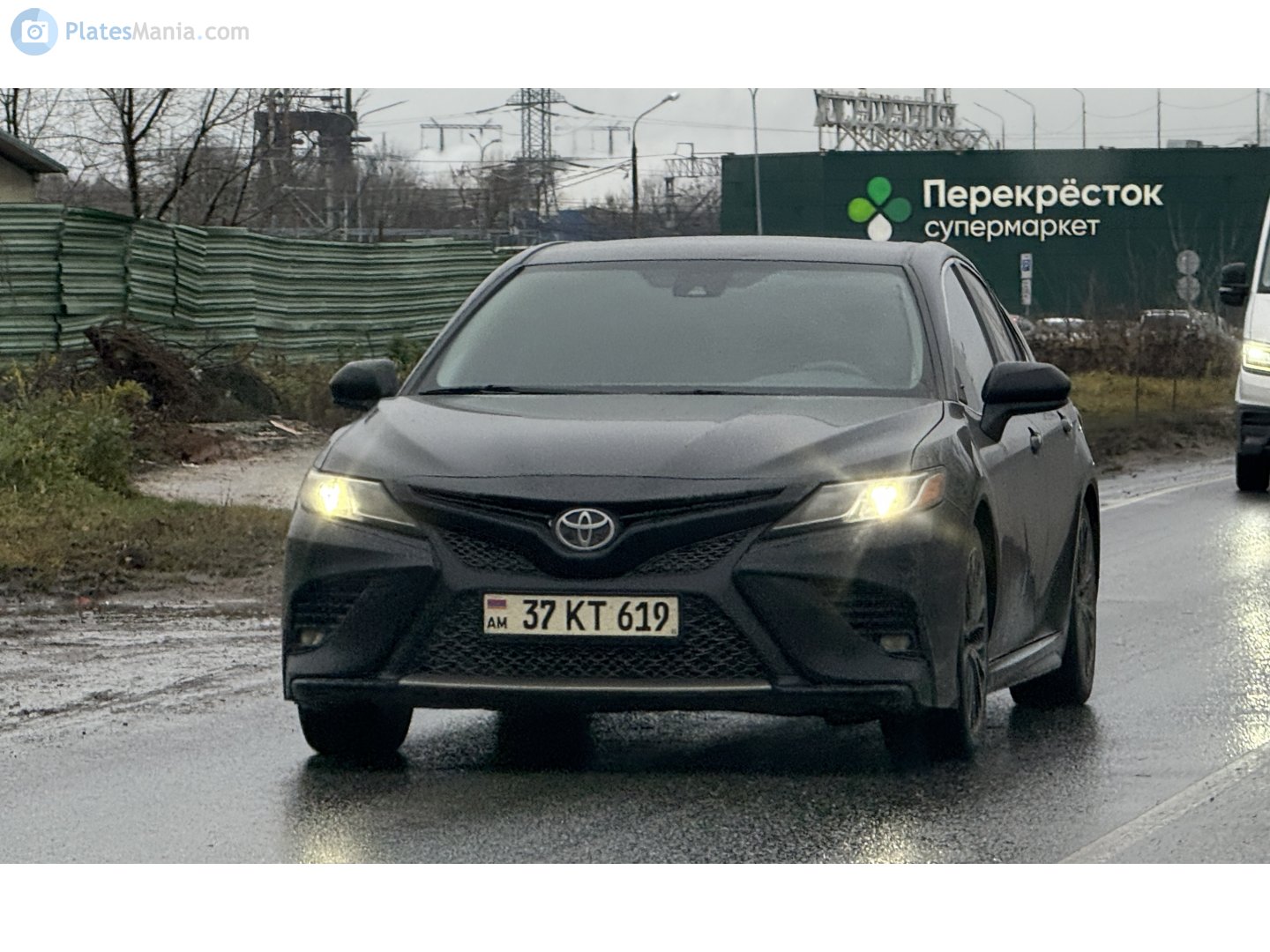 37 KT 619, Toyota Camry 8th gen (XV70), 2017–