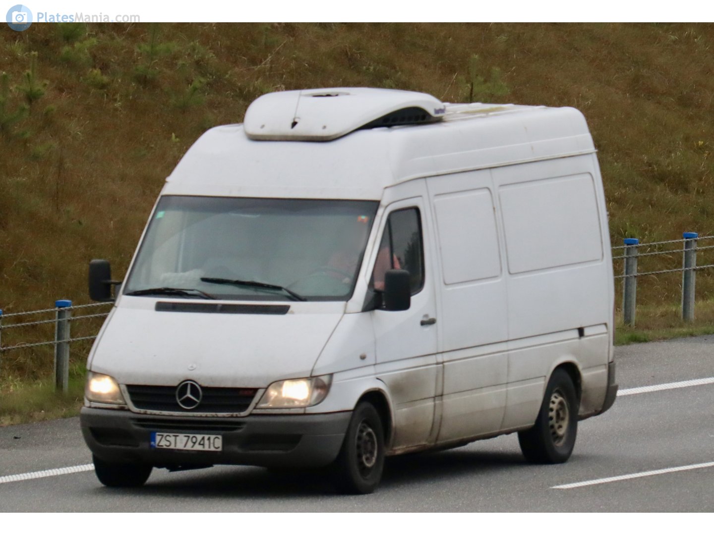 ZST 7941C, Mercedes-Benz Sprinter 1st gen (Classic) (W901–905), facelift, 2000–2006 (2013–2018 for CIS-market)