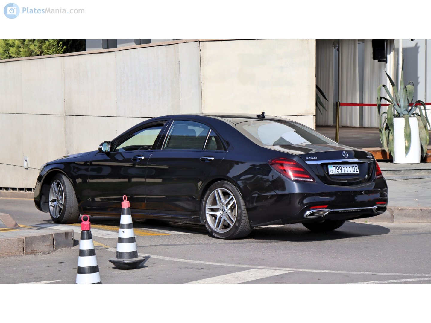 789 III 02, Mercedes-Benz S-Klasse 8th gen Sedan (W222/V222), 2013–2020