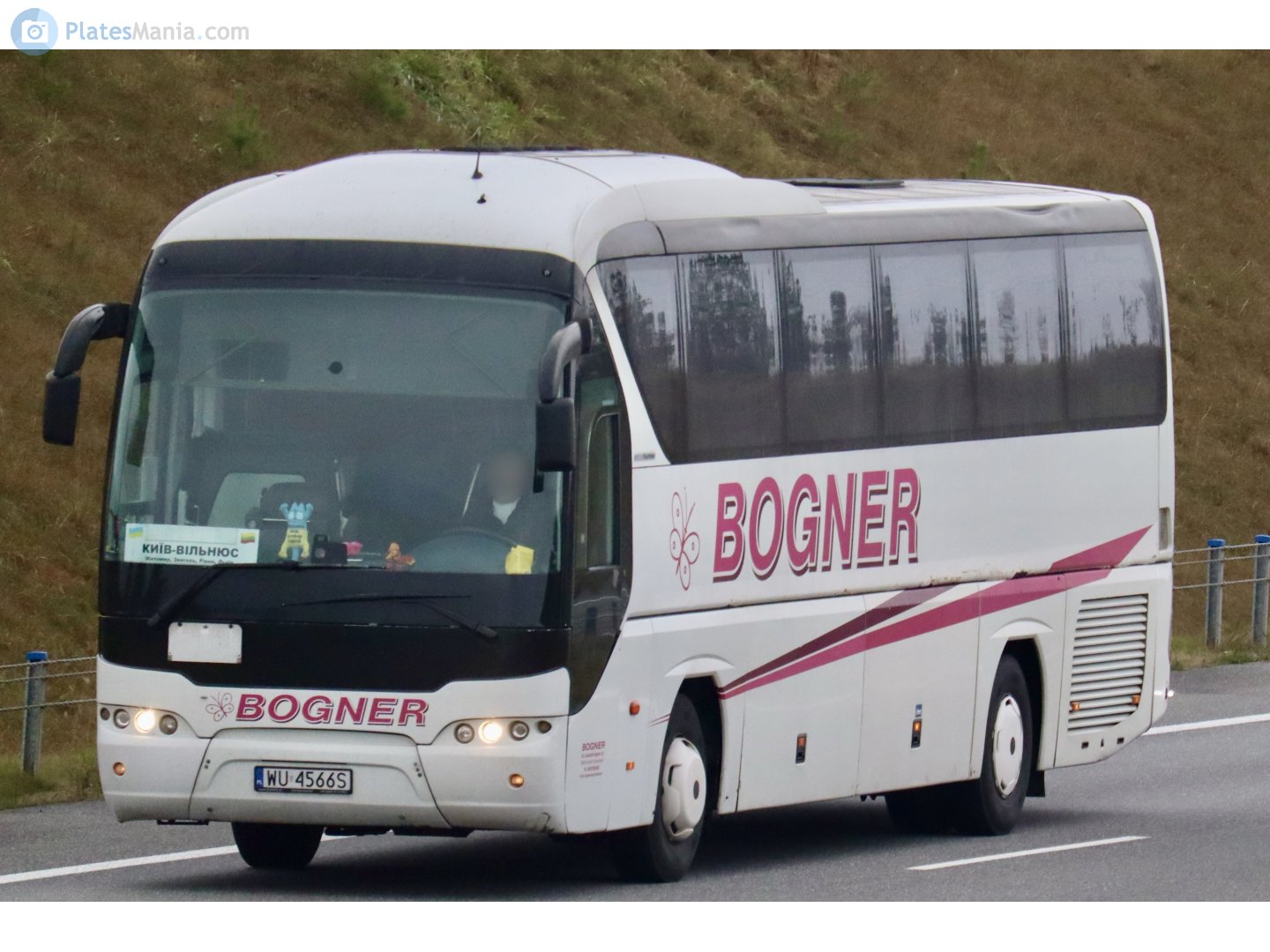 WU 4566S, Neoplan Tourliner 1st gen, 2003–2016