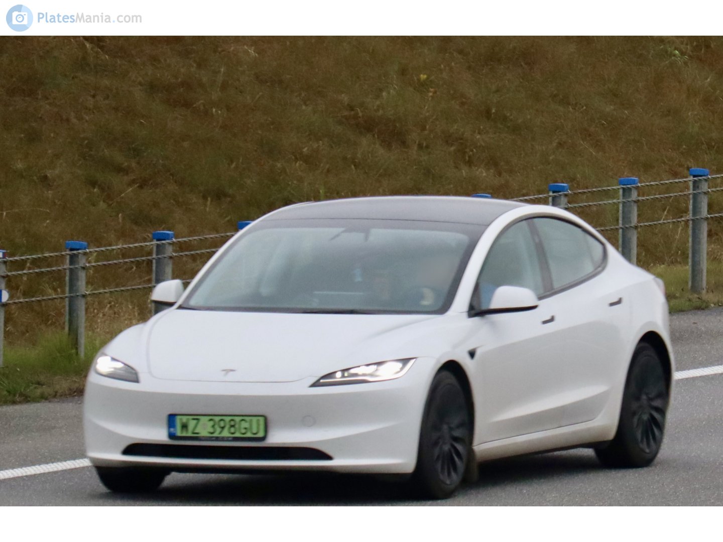 WZ 398GU, Tesla Model 3 1st gen (5YJ3), facelift, 2023–