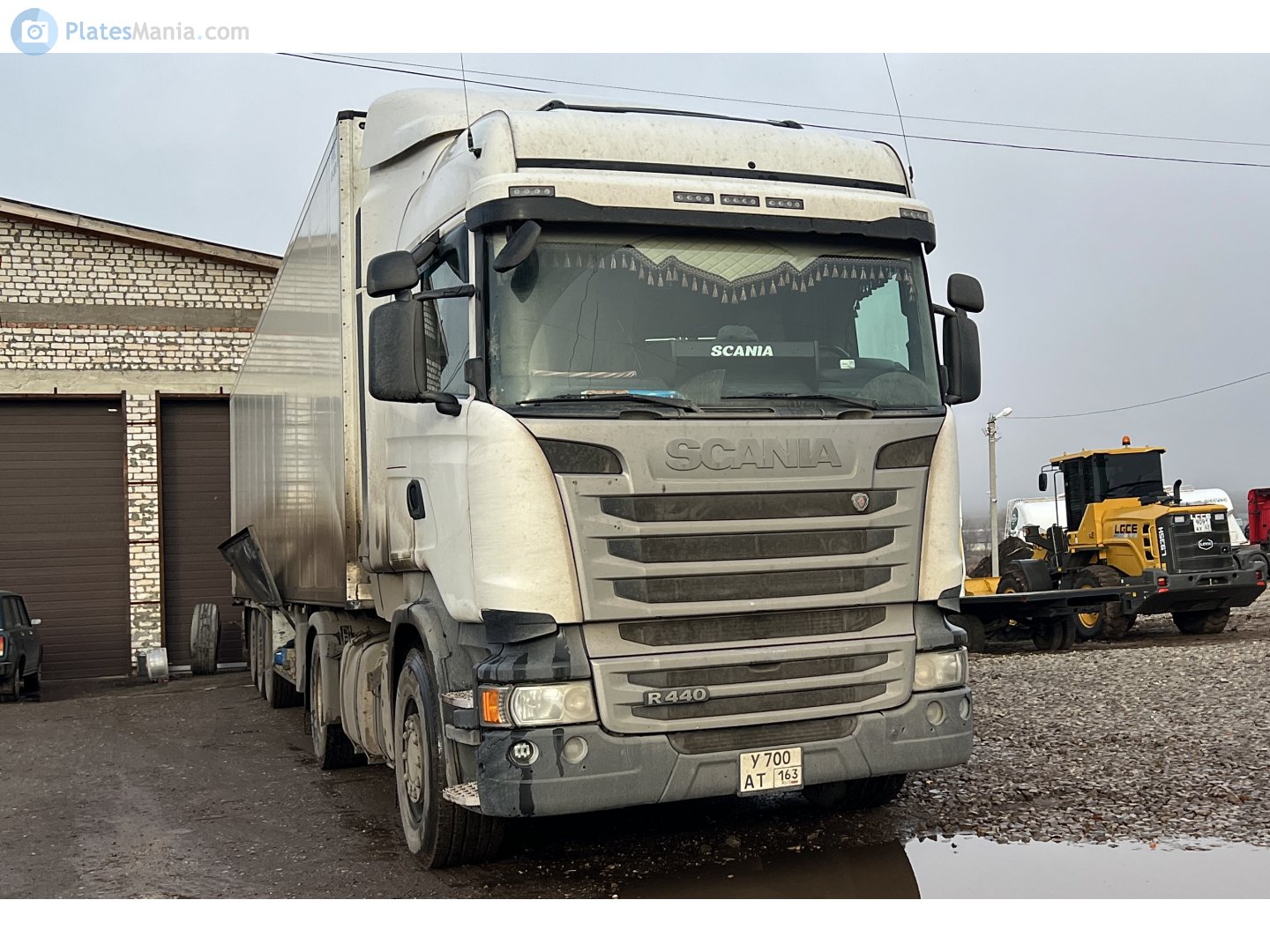 у 700 ат 163, Scania R-Series 1st gen, 2004­–2017