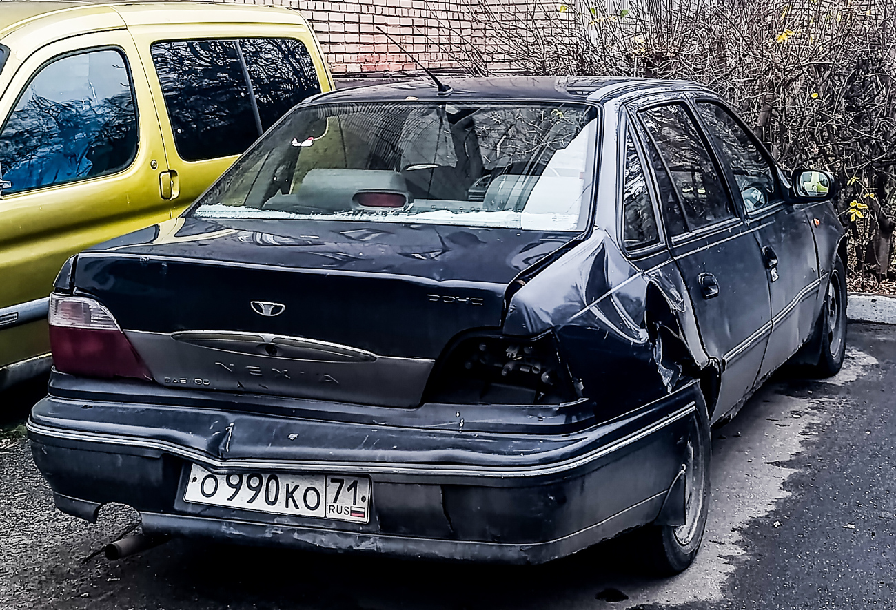 о 990 ко 71, Daewoo Nexia 1st gen Sedan (T-body), 1995–1997 (–2008 for CIS-market)