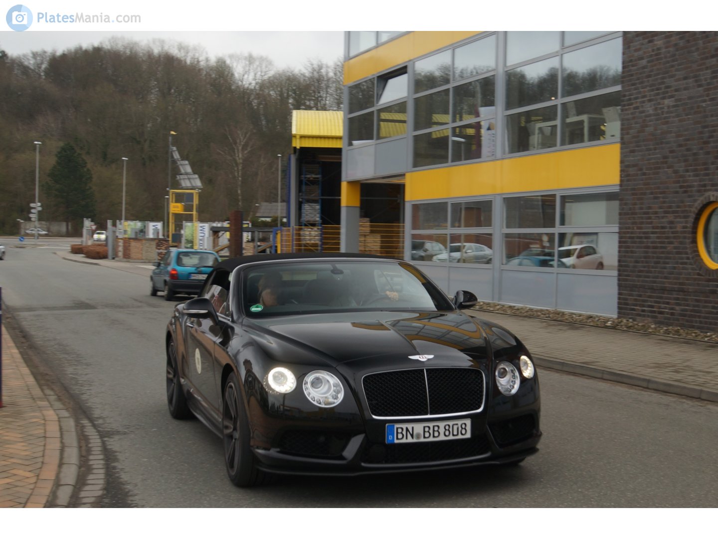 BN BB 808, Bentley Continental 5th gen GTC, 2011–2019