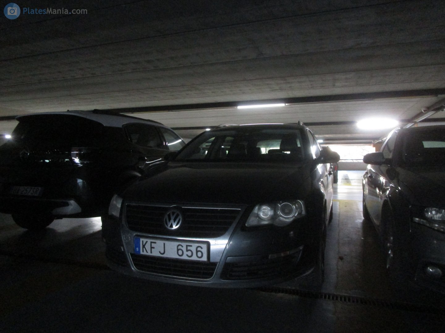 KFJ 656, Volkswagen Passat 