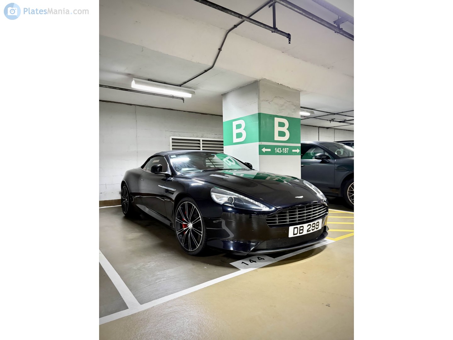 DB 299, Aston Martin DB9 Volante (VH300), 2004–2012