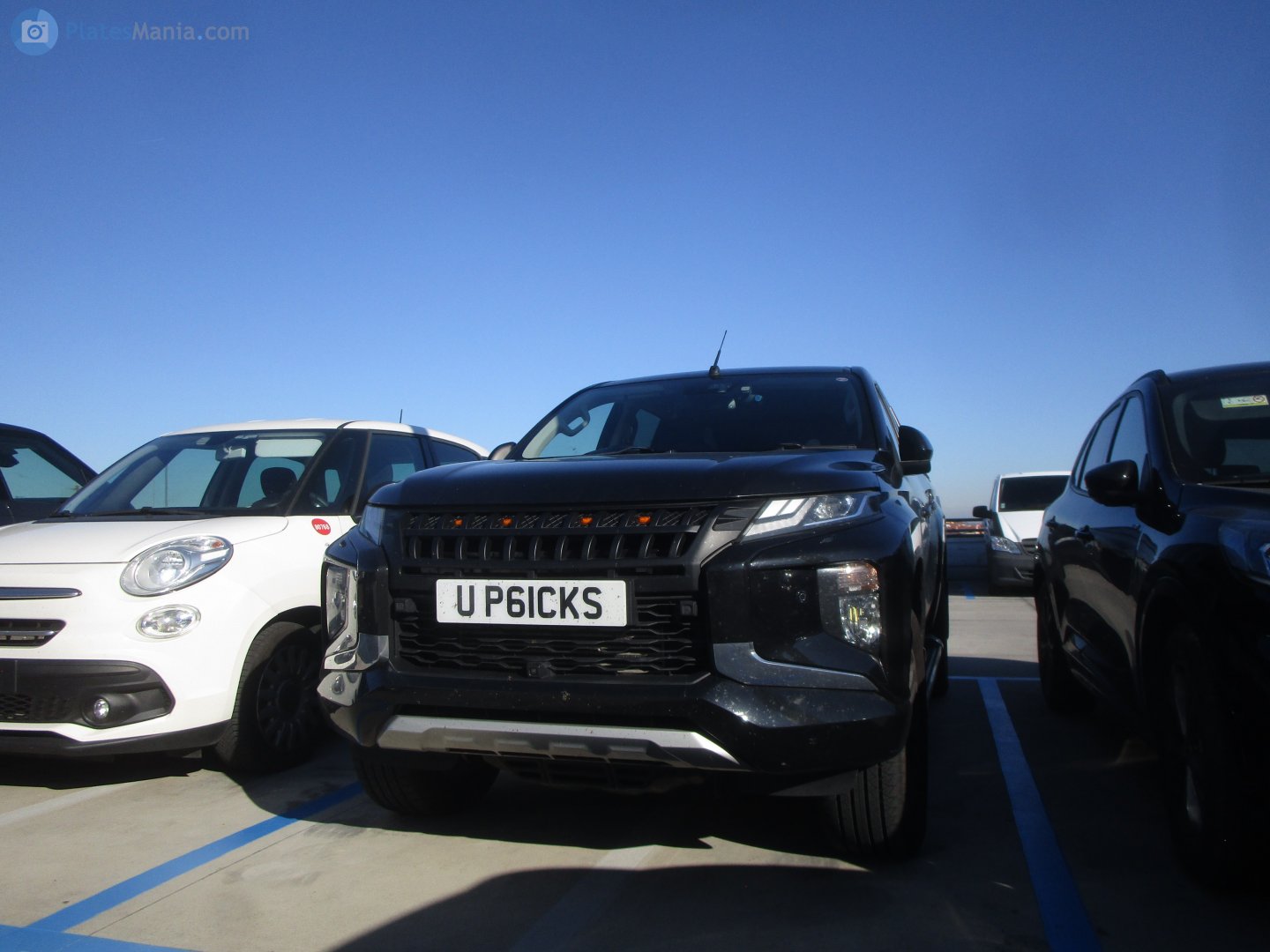 UP61CKS, Mitsubishi L200 