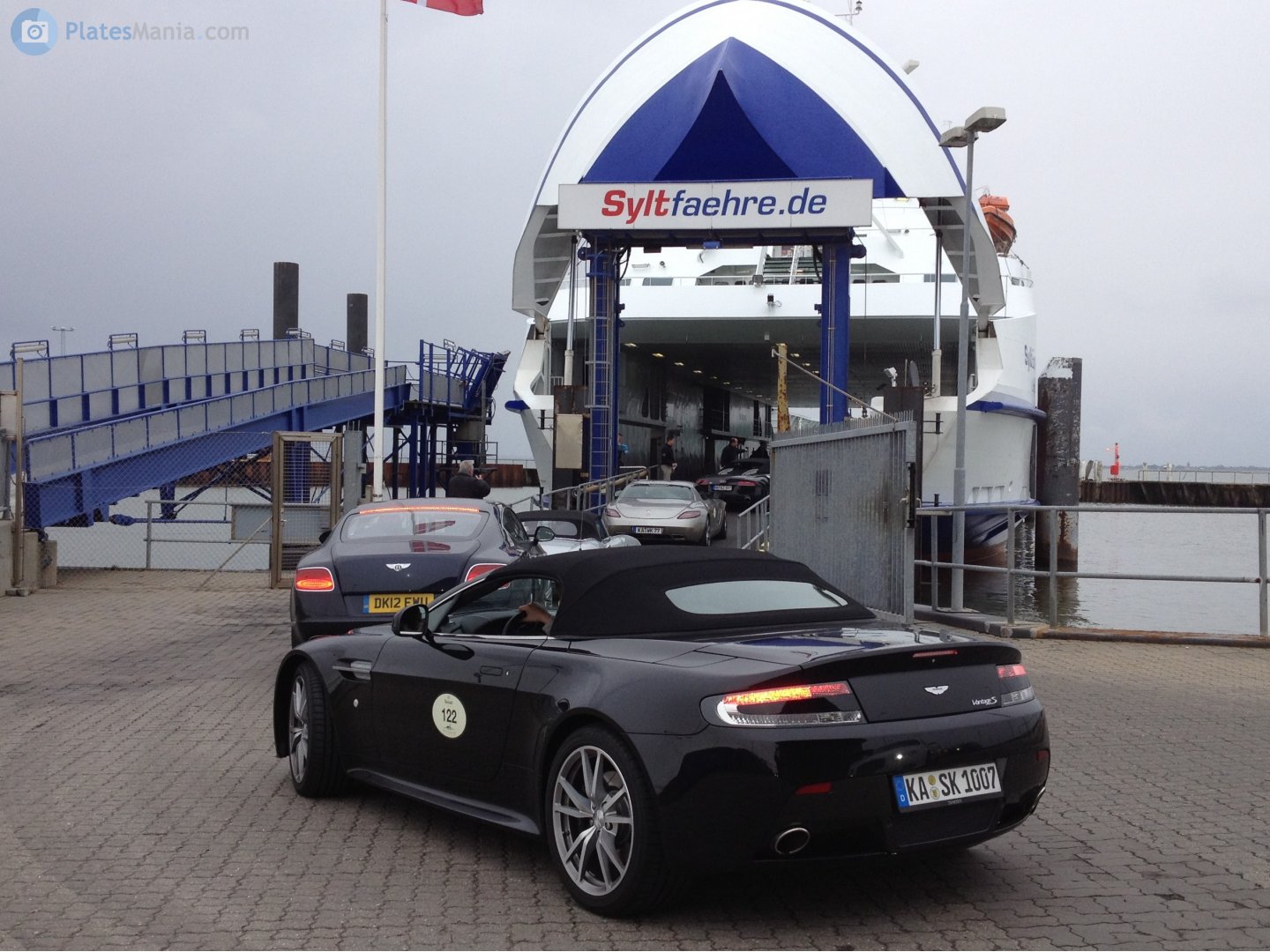 KA SK 1007, Aston Martin Vantage 1st gen, 2005–2018