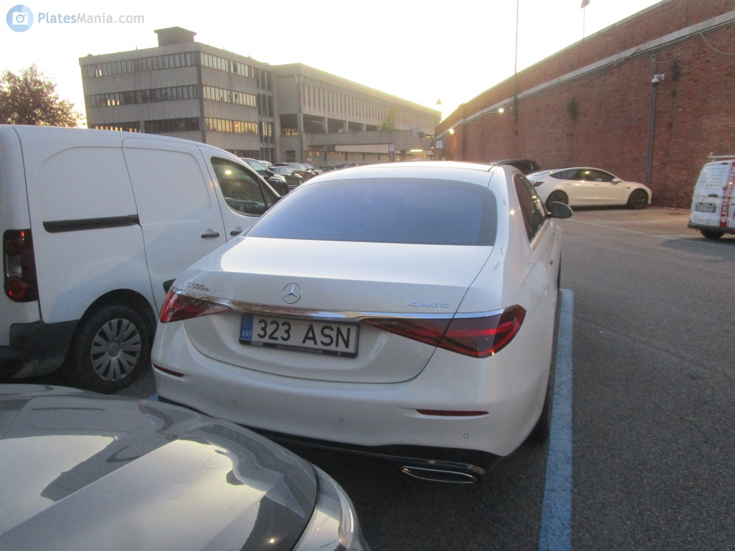 323 ASN, Mercedes-Benz S-Klasse 