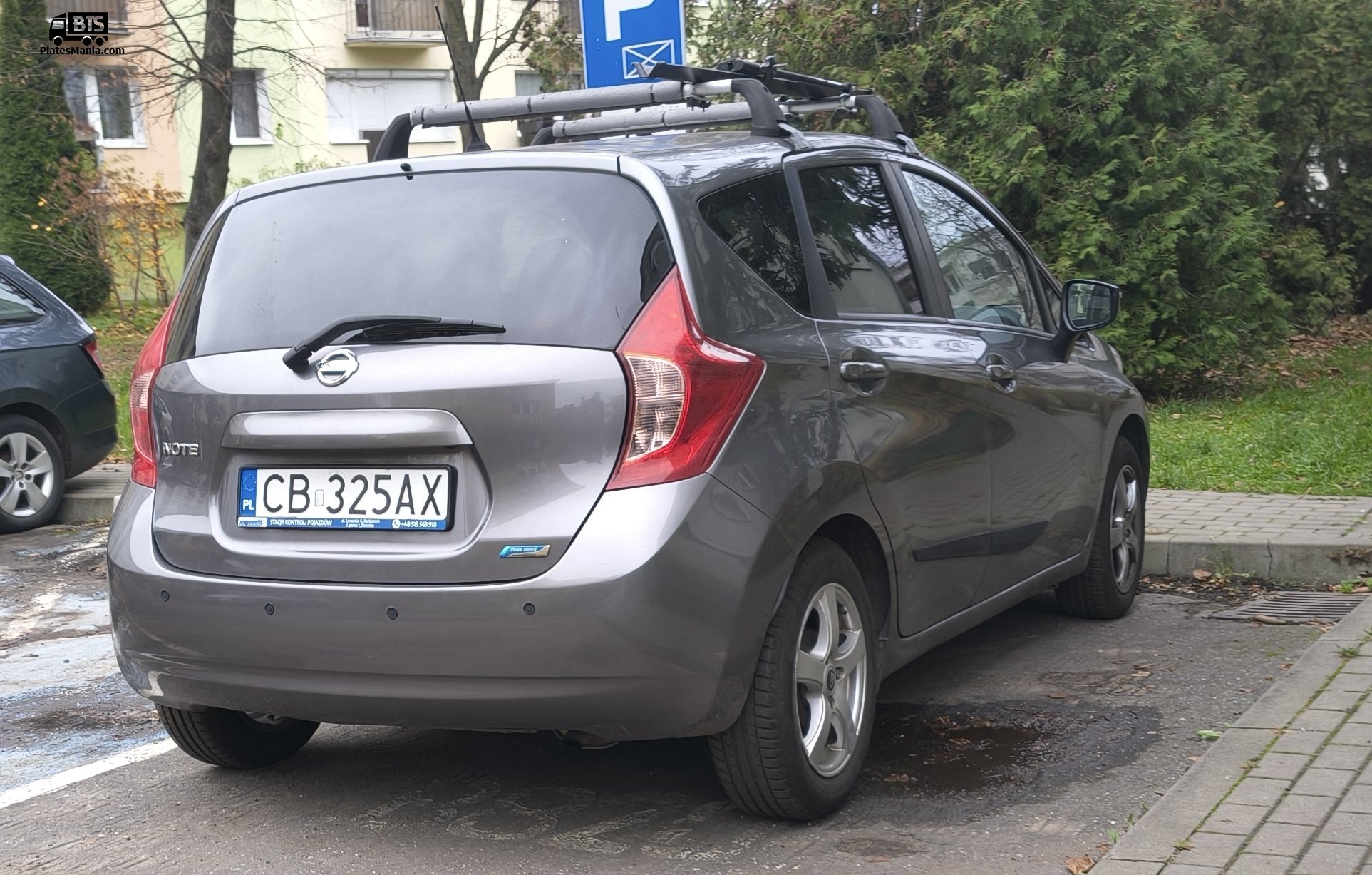 CB 325AX, Nissan Note 