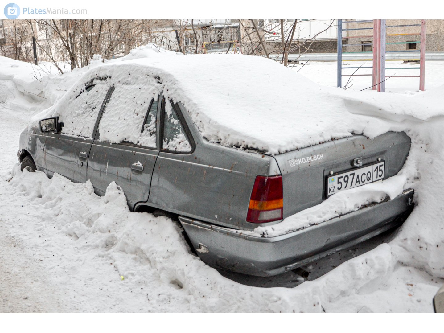 597 ACQ 15, Opel Kadett 5th gen Sedan (E; T85), 1985–1993