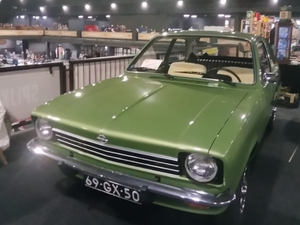 69-GX-50, Opel Kadett 3rd gen 2-door Sedan (C), 1973–1979